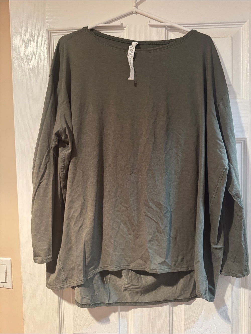 lululemon athletica Olive Green Long Sleeve Crew Top